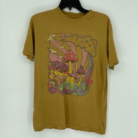 Graphic Short Sleeve Tee Mushroom Forest Tshirt Distressed - Picture 1 of 5